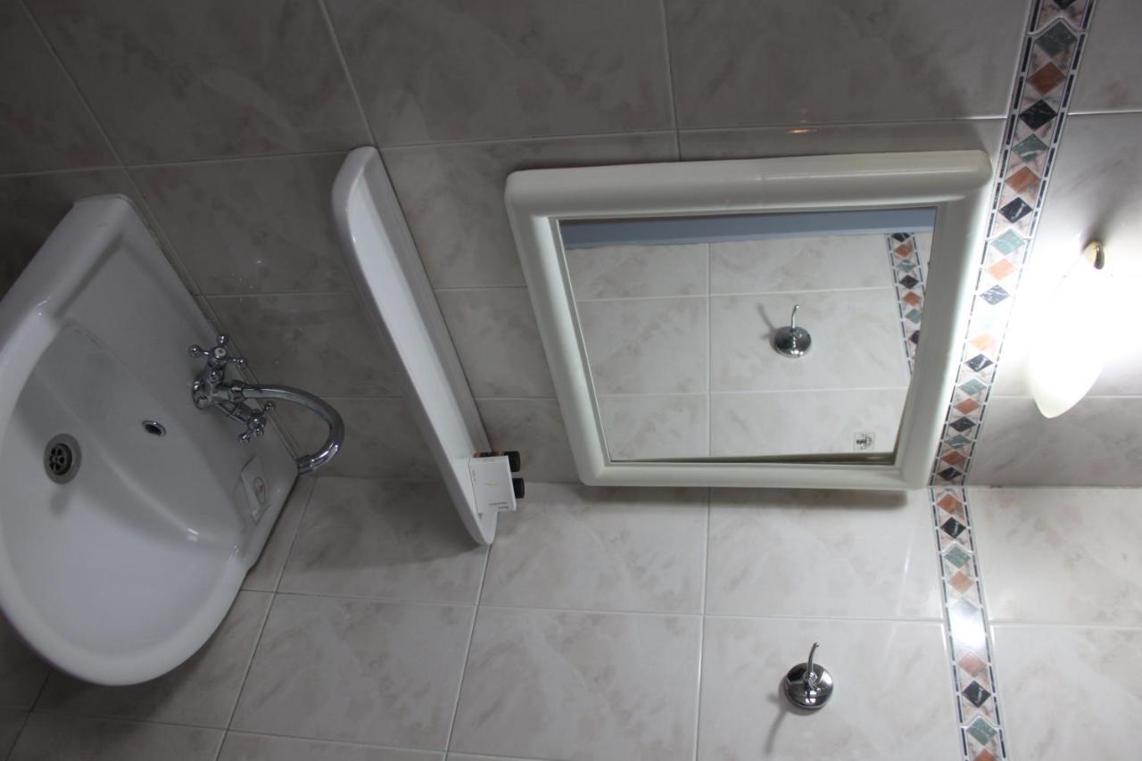 Hotel Avra Wolos Zewnętrze zdjęcie